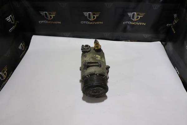 FORD TRANSİT 120 - 120 V ÇIKMA PARÇA TRANSİT V363 KLİMA KOMPRESÖRÜ